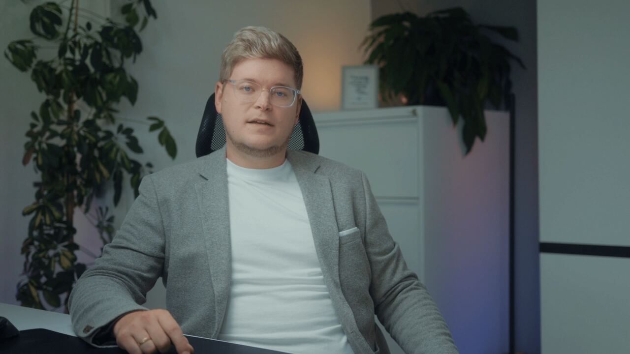 Standbild aus dem Imagevideo von profiMedien
